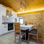 Patakun For 5, With Heated Pool Tatil Evi