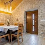 Patakun For 5, With Heated Pool Tatil Evi