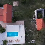 Patakun For 5, With Heated Pool Tatil Evi