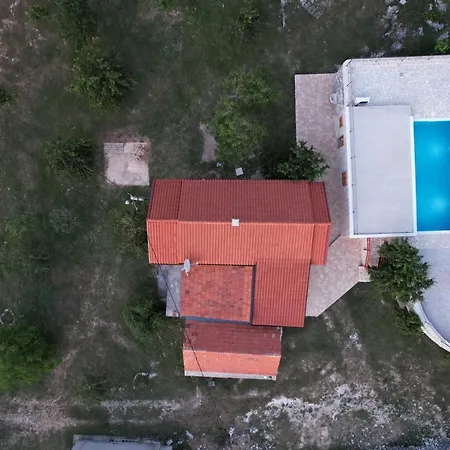 Vikendica Patakun For 5, With Heated Pool *
