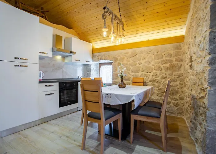 Patakun For 5, With Heated Pool Semesterbostad