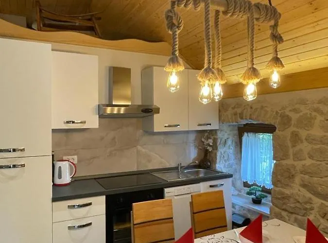 Patakun For 5, With Heated Pool *